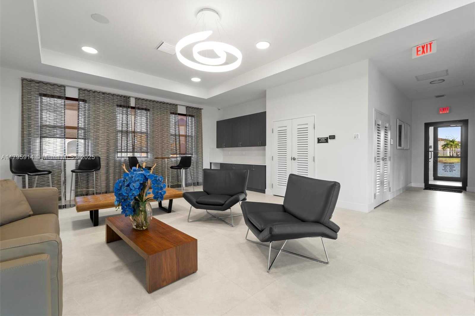 Small Image of 20302 NORTH WEST 6TH PL, Miami Gardens Number 47