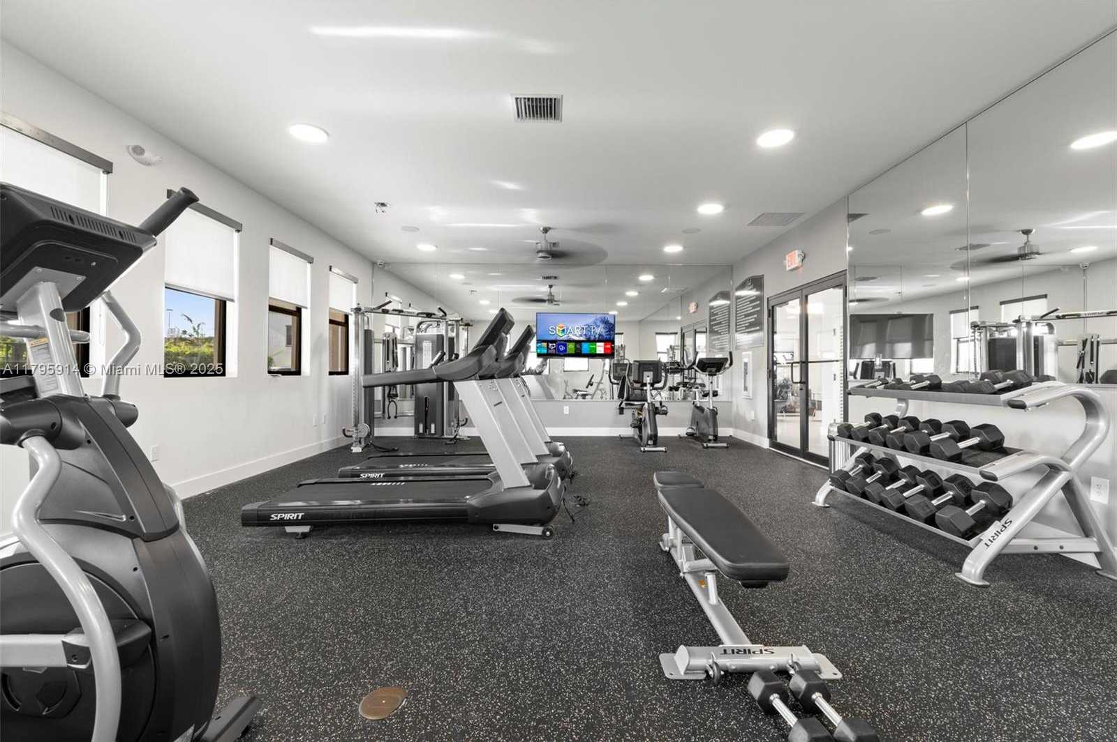 Small Image of 20302 NORTH WEST 6TH PL, Miami Gardens Number 51