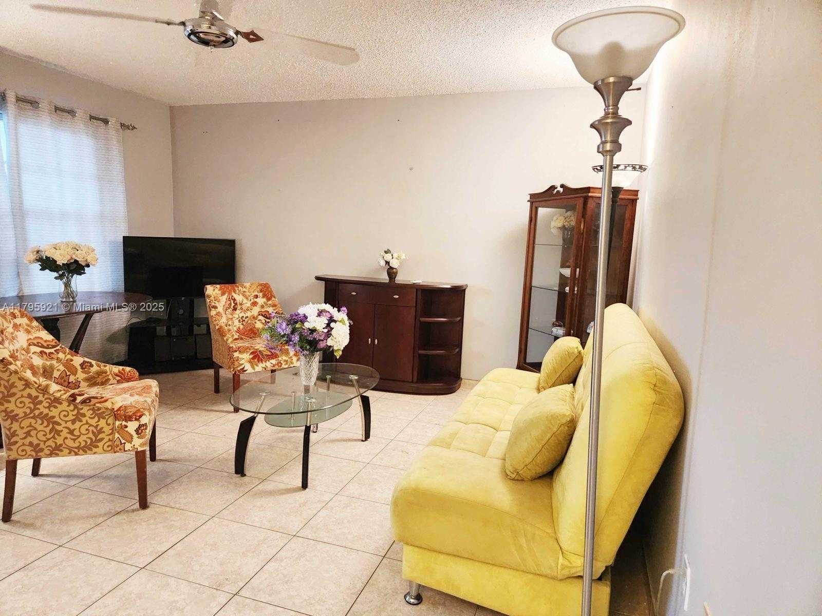 Small Image of 16901 NORTH EAST 13TH AVE #209, Miami Number 4