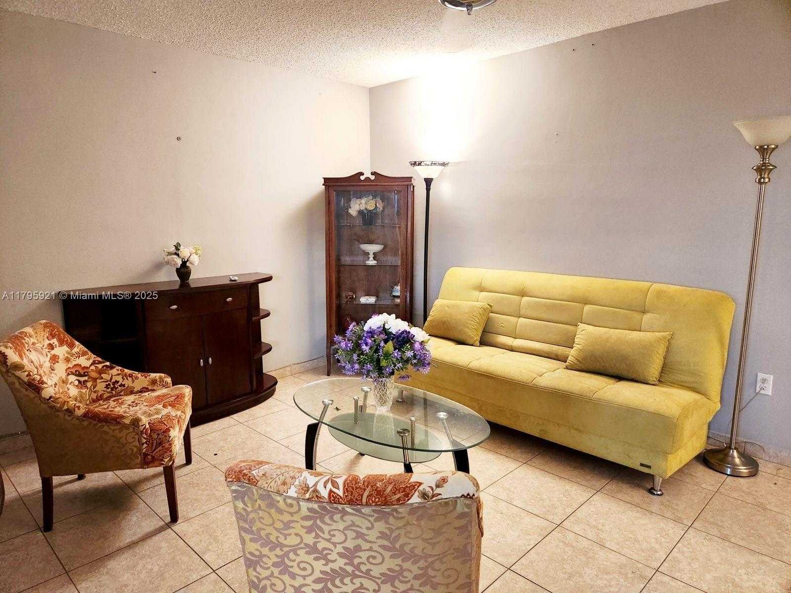 Small Image of 16901 NORTH EAST 13TH AVE #209, Miami Number 5