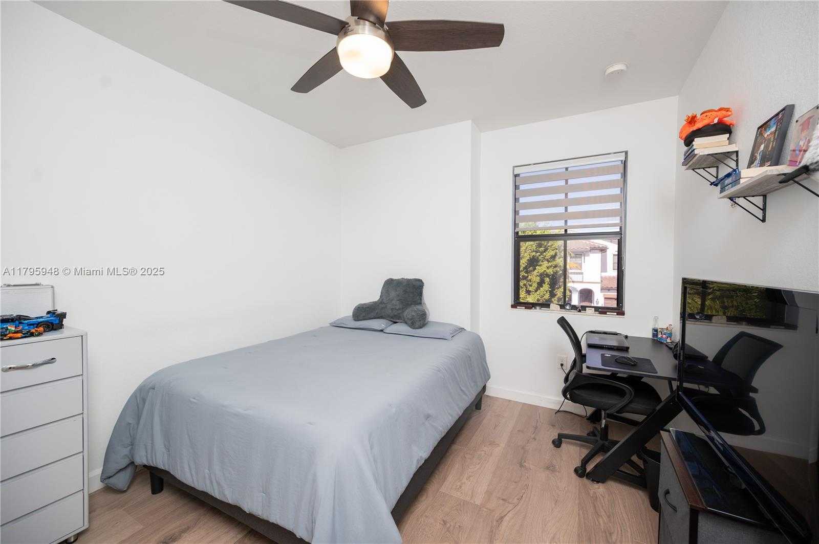 Small Image of 8877 NORTH WEST 103RD AVE, Doral Number 19