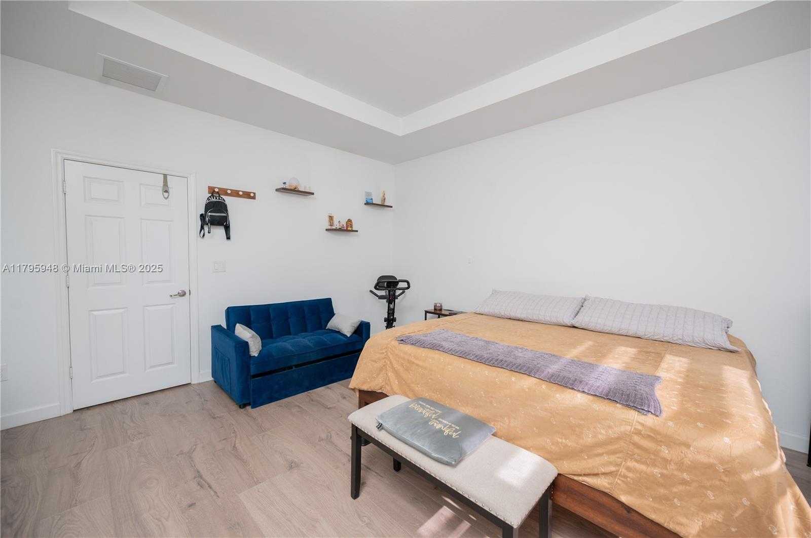 Small Image of 8877 NORTH WEST 103RD AVE, Doral Number 25