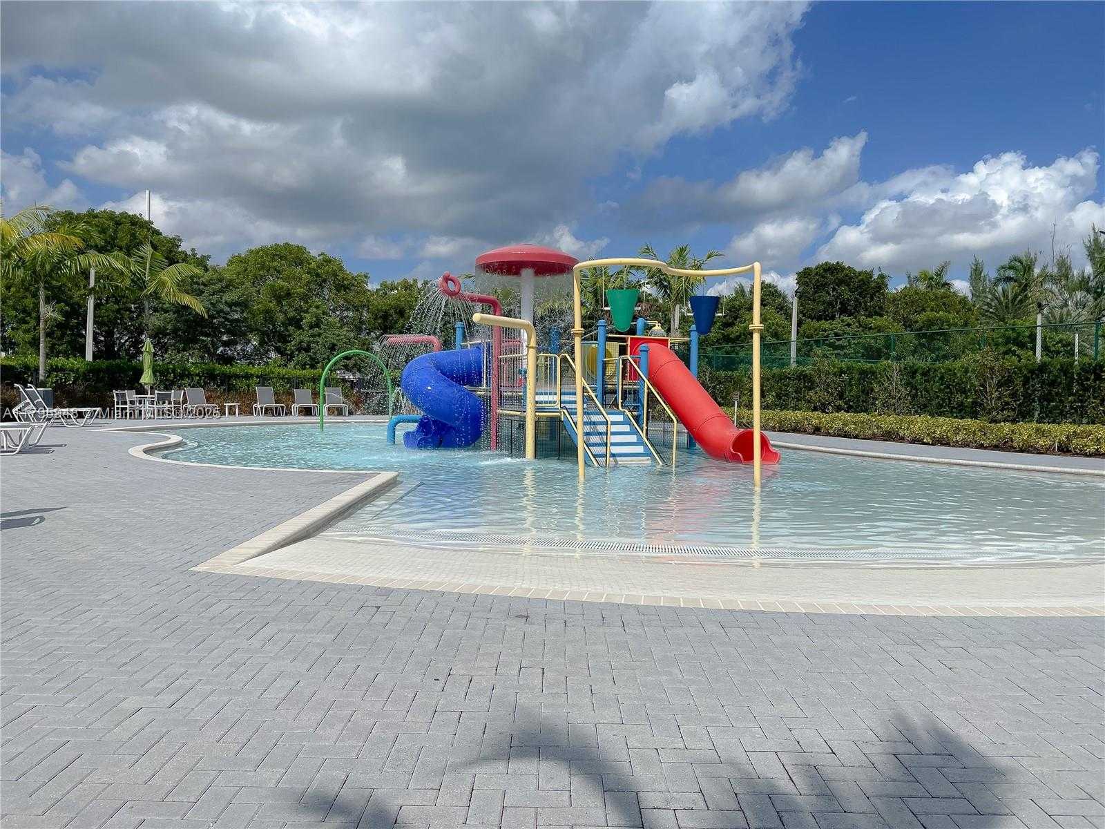 Small Image of 8877 NORTH WEST 103RD AVE, Doral Number 35