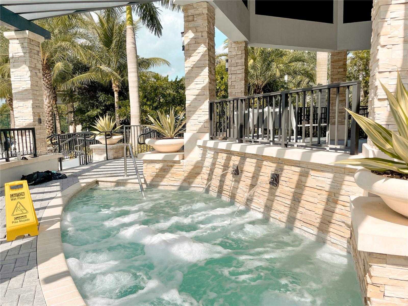 Small Image of 8877 NORTH WEST 103RD AVE, Doral Number 39