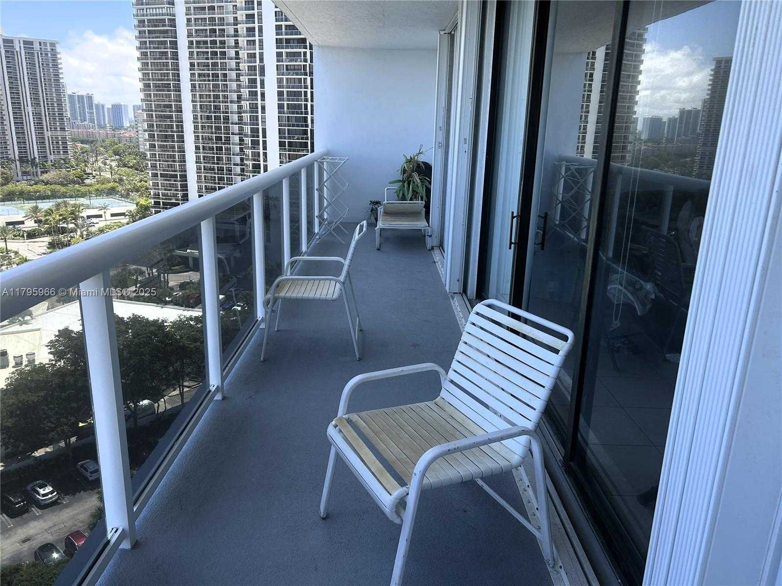 Small Image of 20515 EAST COUNTRY CLUB DR #1646, Aventura Number 11