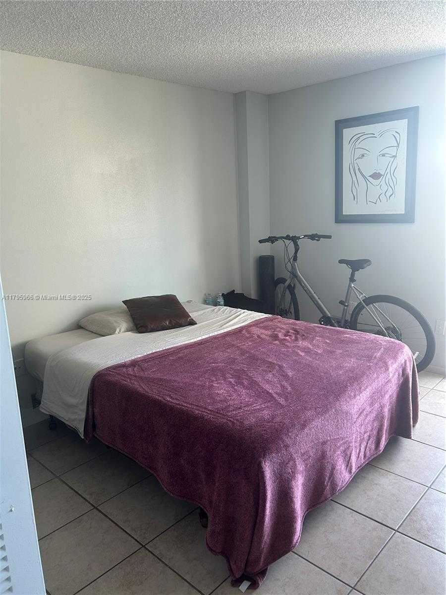 Small Image of 20515 EAST COUNTRY CLUB DR #1646, Aventura Number 7
