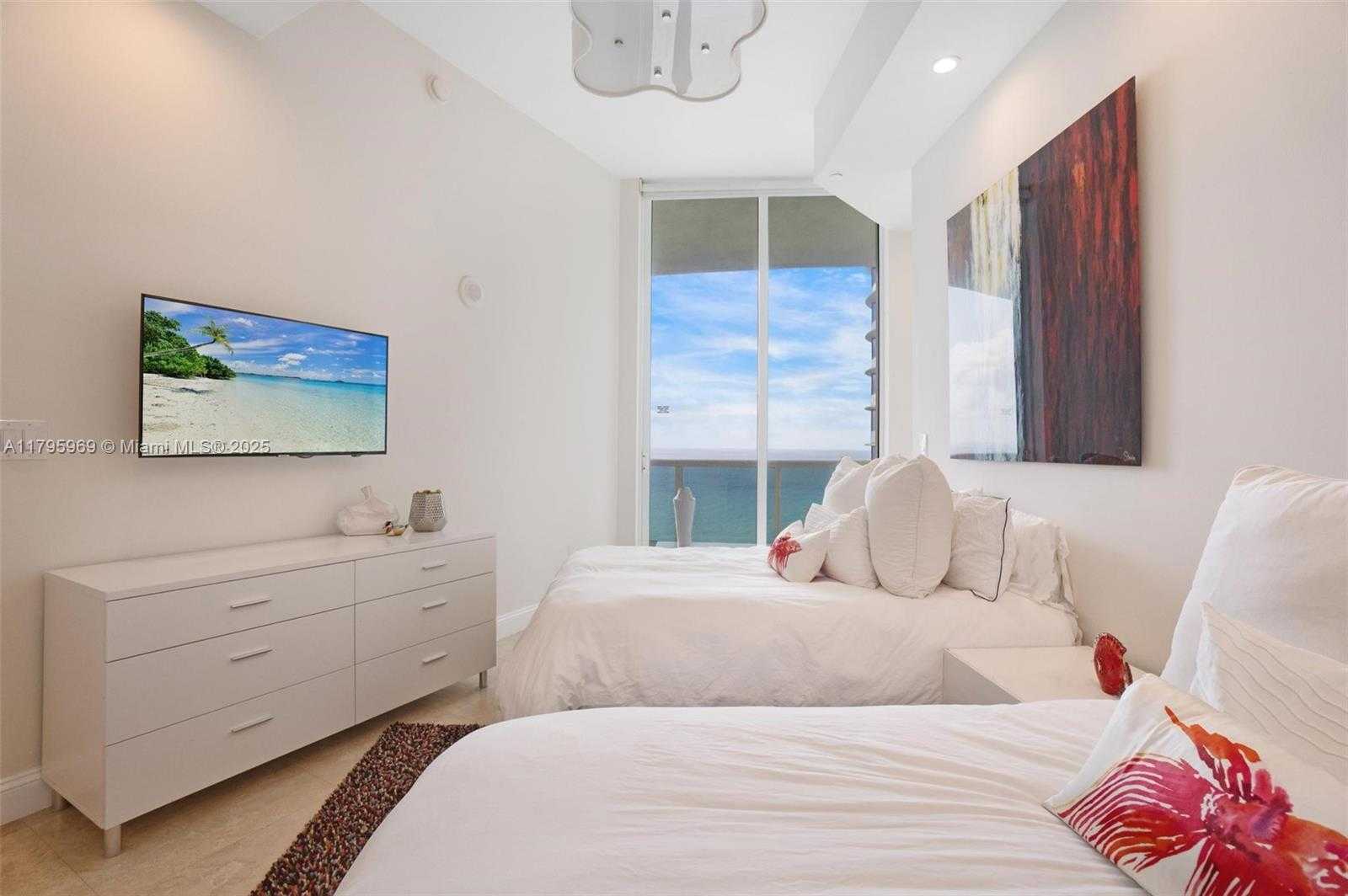 Small Image of 15811 COLLINS AVE #3507, Sunny Isles Beach Number 22