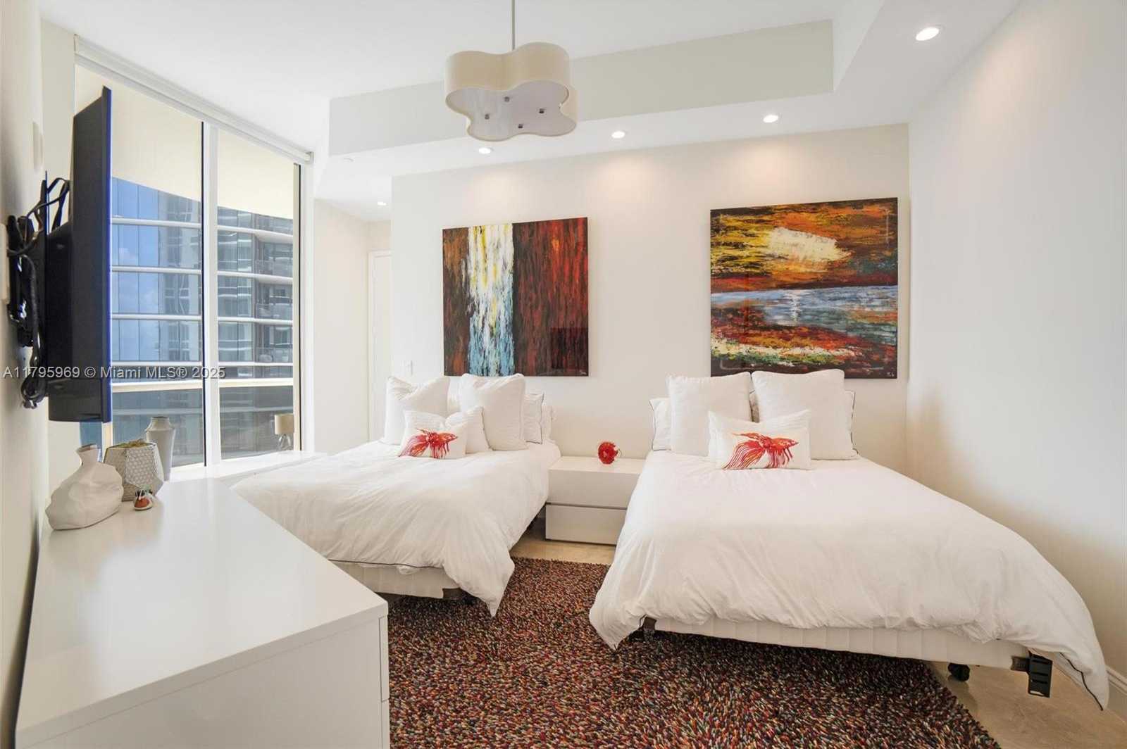 Small Image of 15811 COLLINS AVE #3507, Sunny Isles Beach Number 23