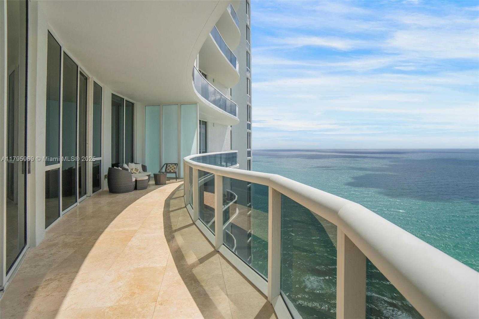 Small Image of 15811 COLLINS AVE #3507, Sunny Isles Beach Number 3