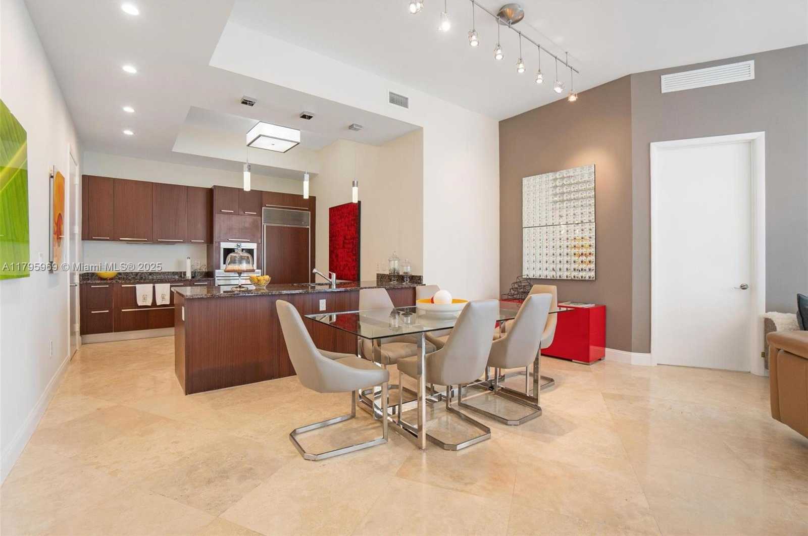 Small Image of 15811 COLLINS AVE #3507, Sunny Isles Beach Number 7
