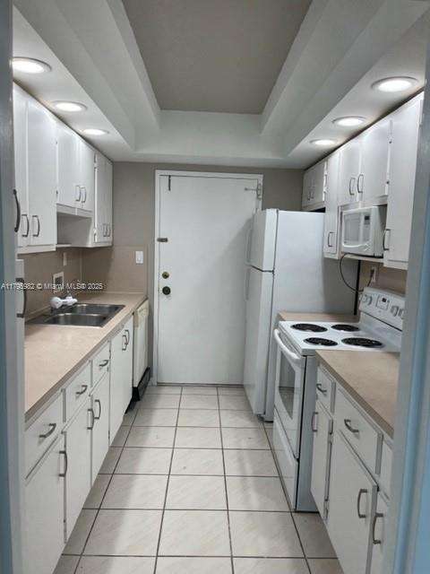 Small Image of 5401 COLLINS AVE #611, Miami Beach Number 10