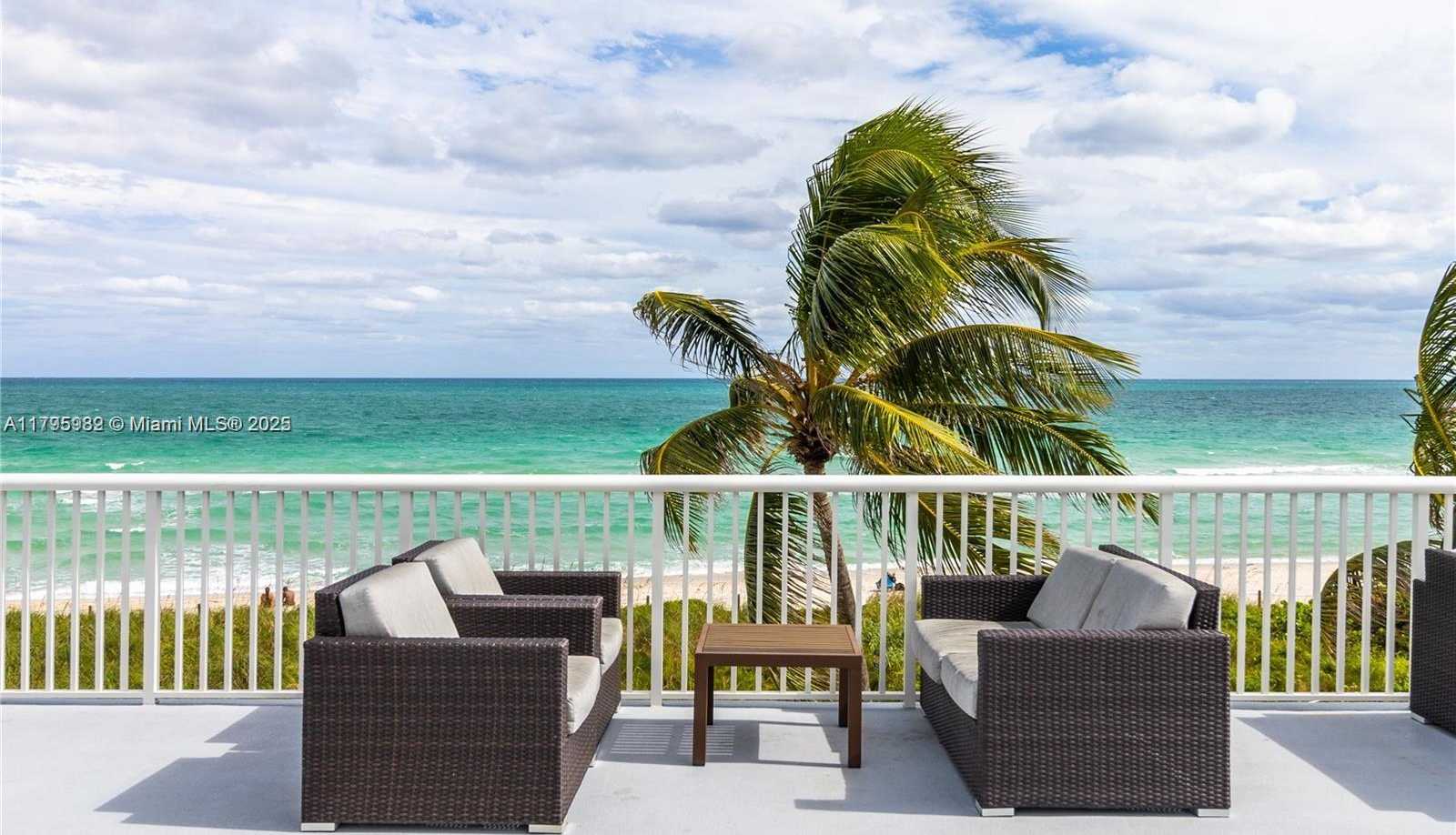 Small Image of 5401 COLLINS AVE #611, Miami Beach Number 15