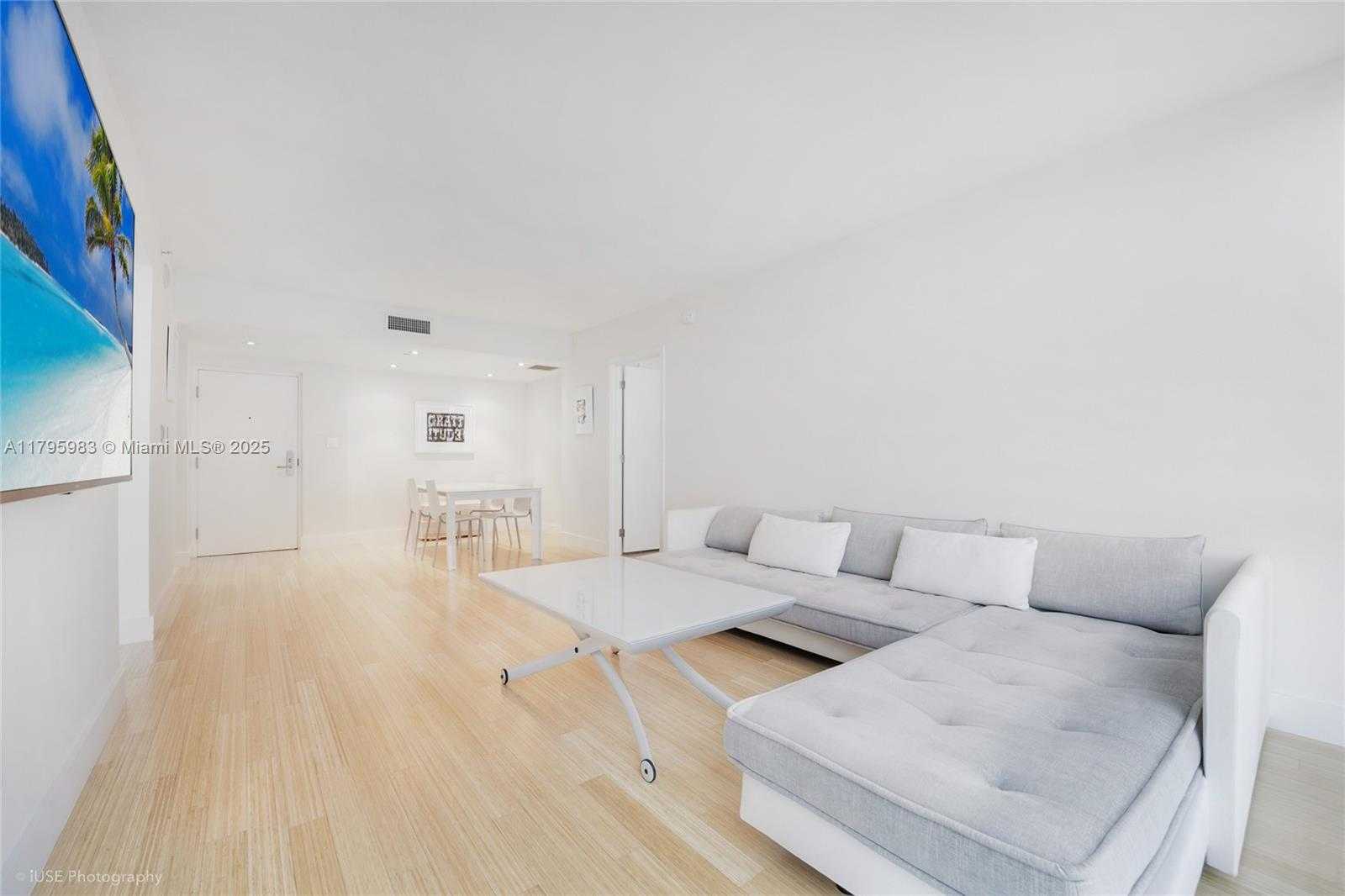 Small Image of 6801 COLLINS AVE #1401, Miami Beach Number 6