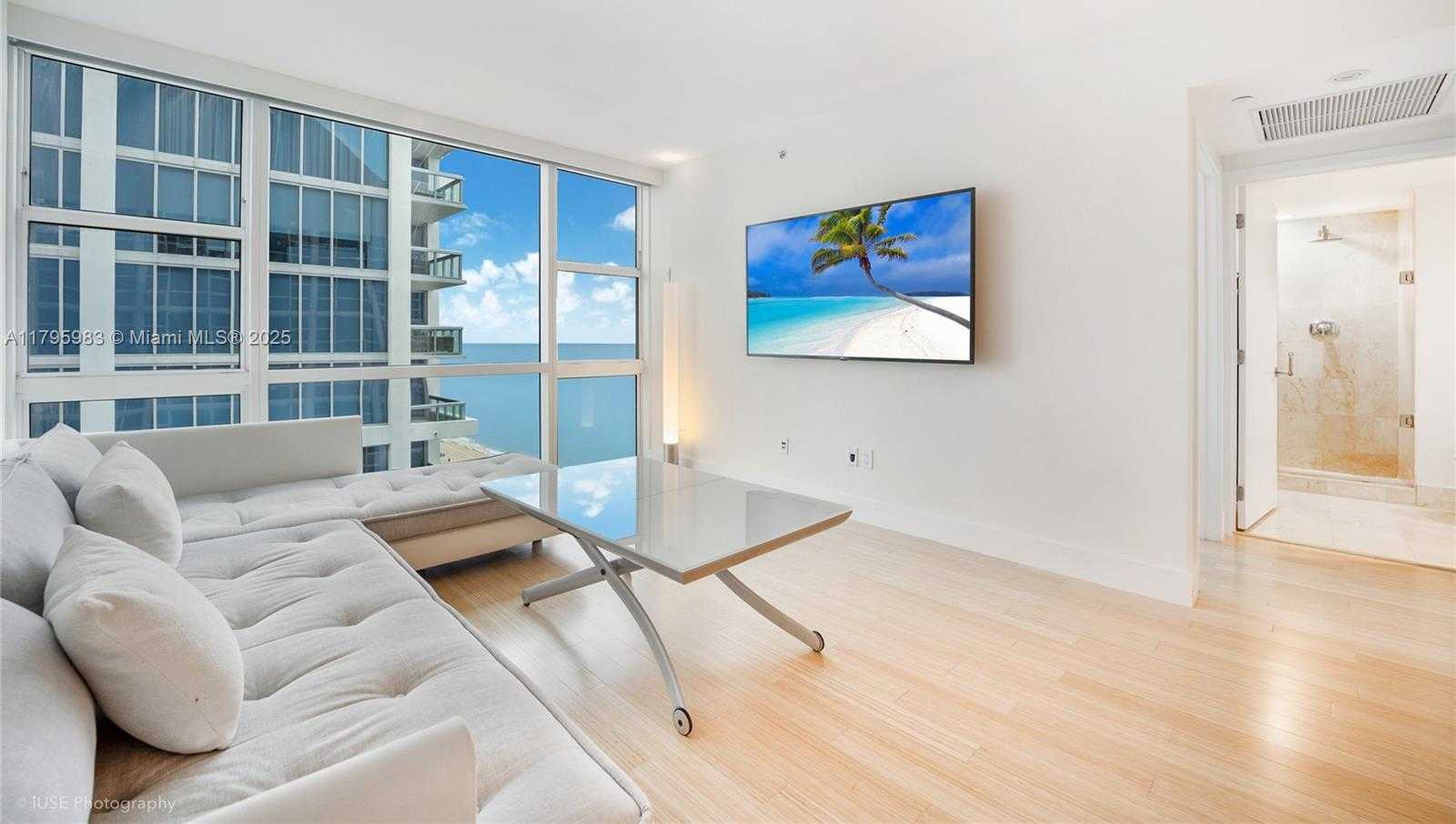 Small Image of 6801 COLLINS AVE #1401, Miami Beach Number 7