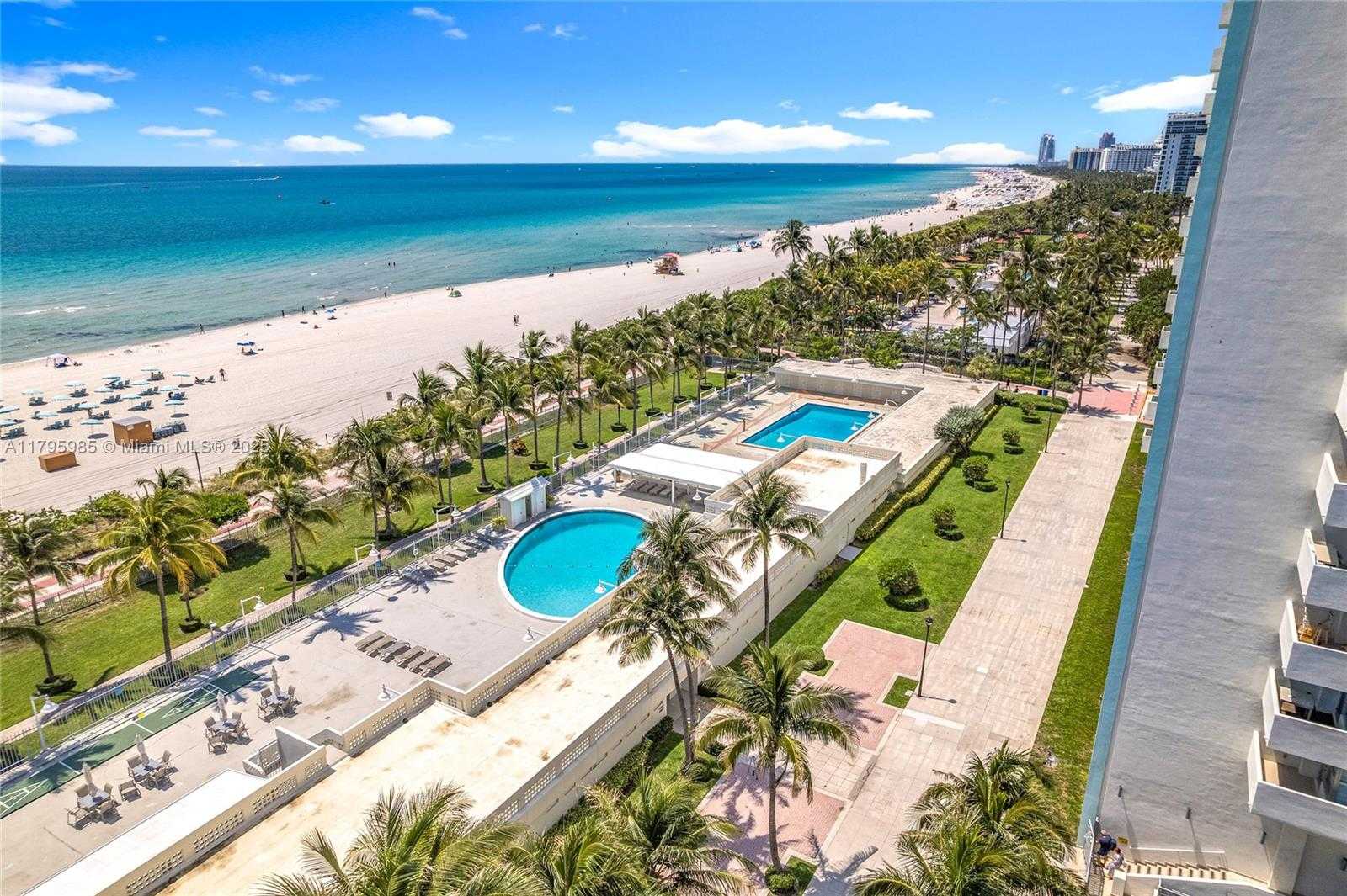 Small Image of 2899 COLLINS AVE #1218, Miami Beach Number 34