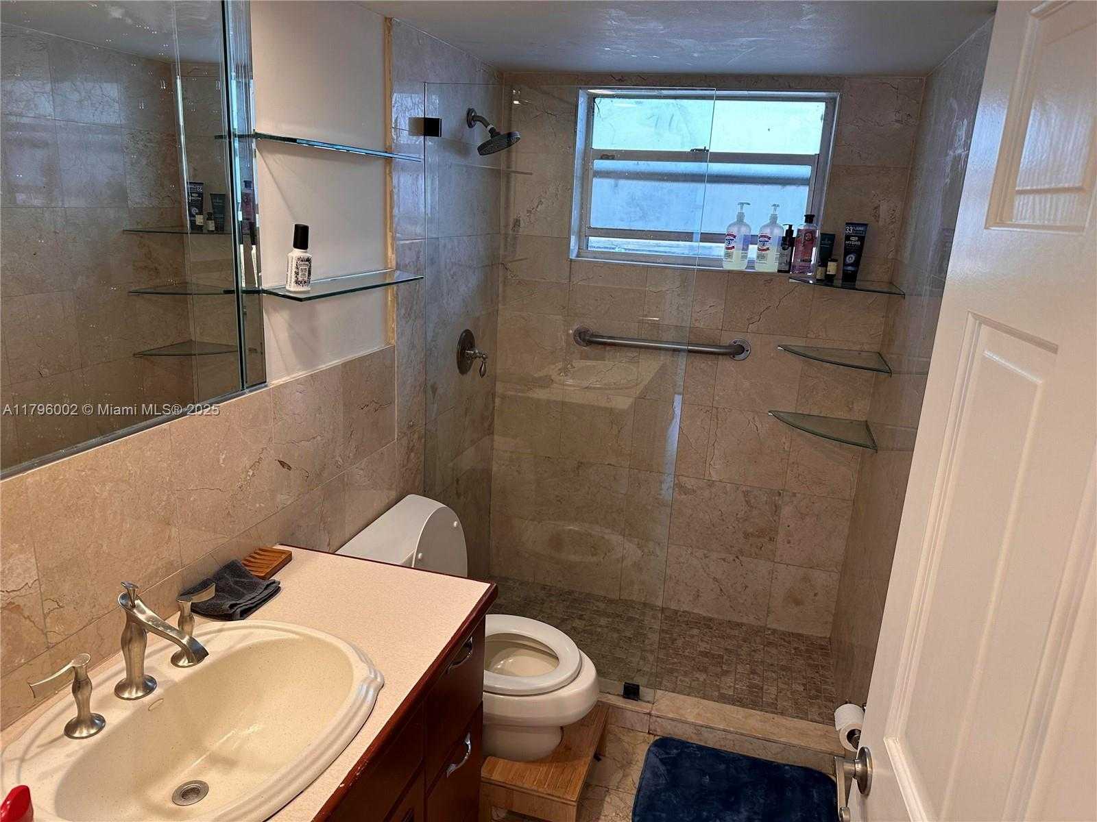 Small Image of 1605 PENNSYLVANIA AVE #303, Miami Beach Number 15