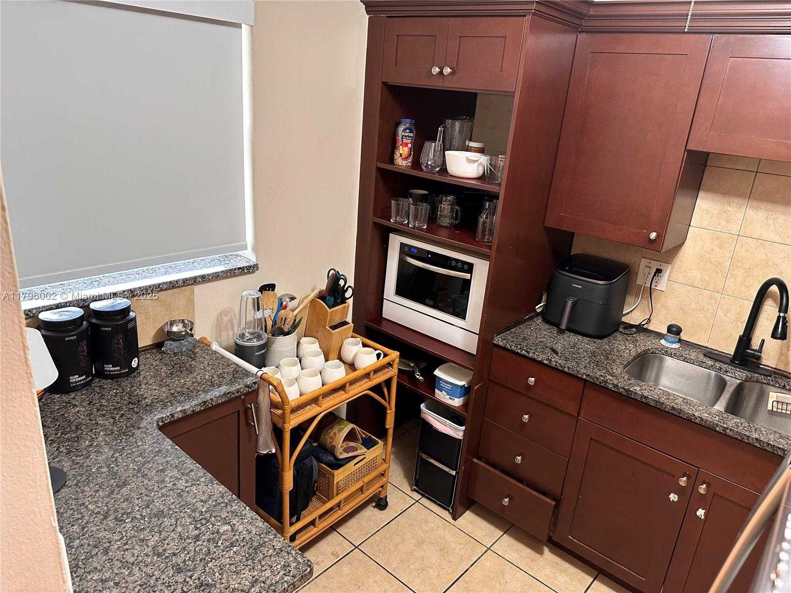 Small Image of 1605 PENNSYLVANIA AVE #303, Miami Beach Number 18