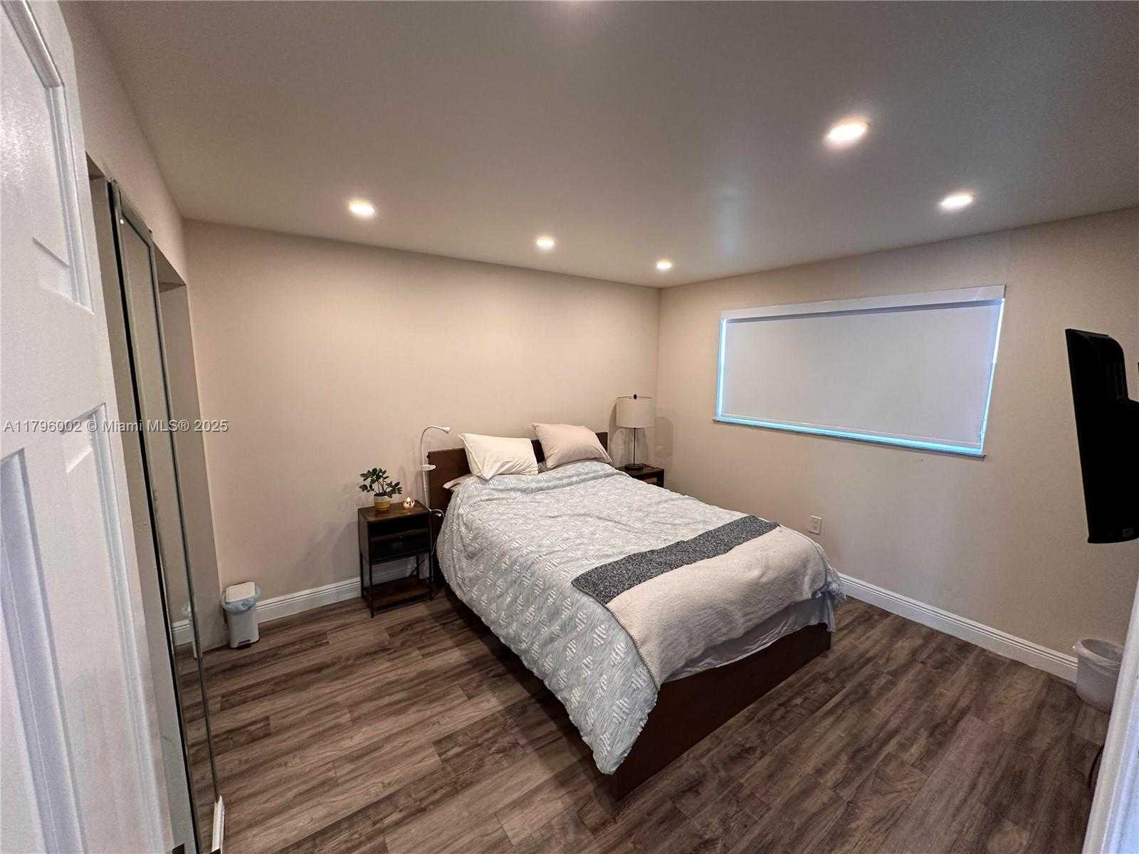 Small Image of 1605 PENNSYLVANIA AVE #303, Miami Beach Number 25