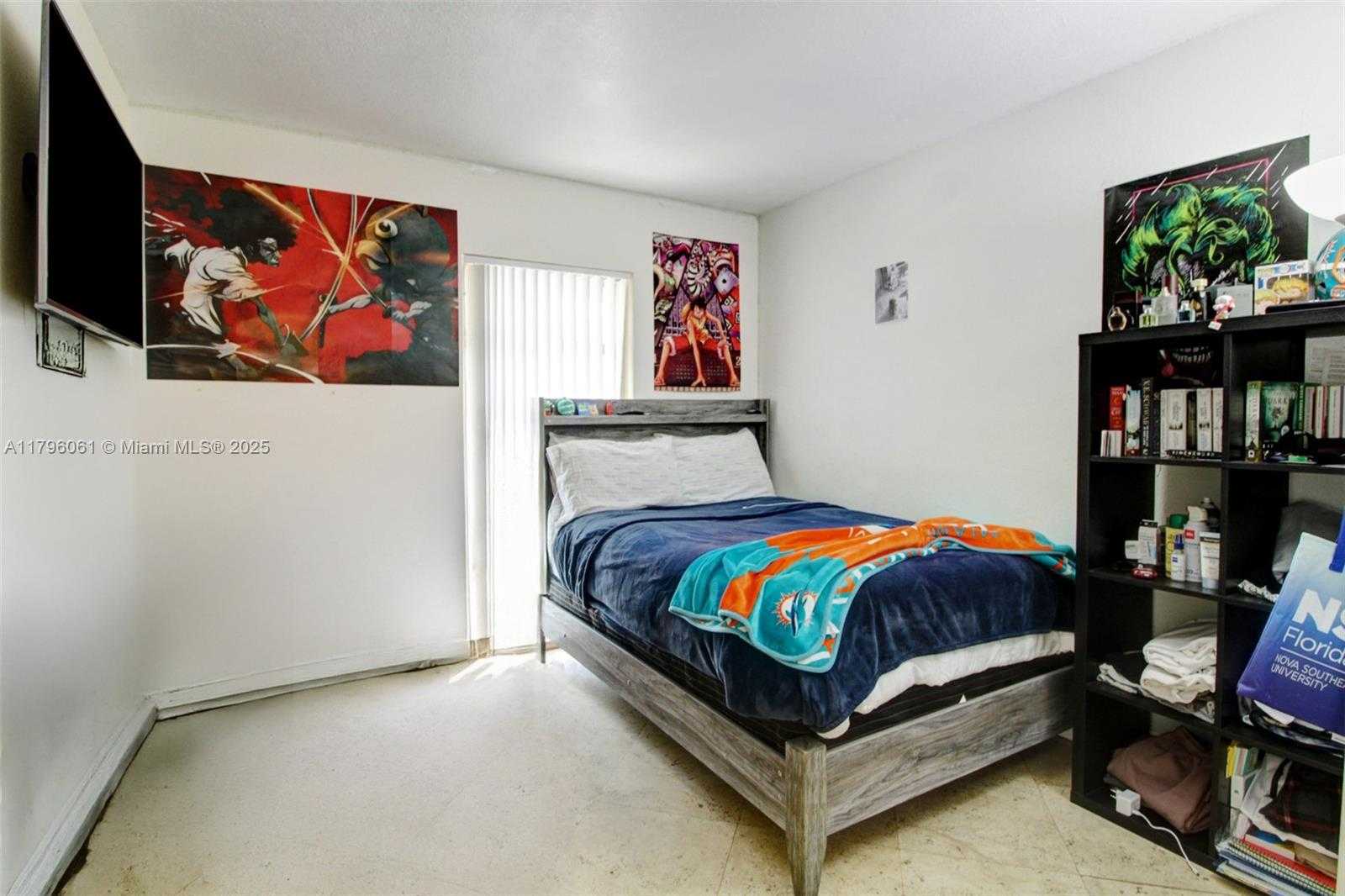 Small Image of 3321 FARRAGUT ST #7D, Hollywood Number 24