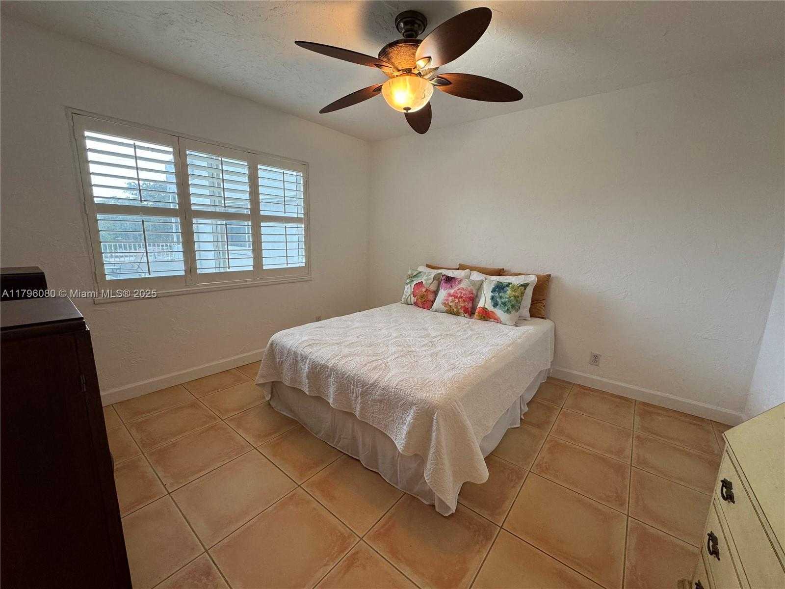 Small Image of 1700 PIERCE ST #202, Hollywood Number 27