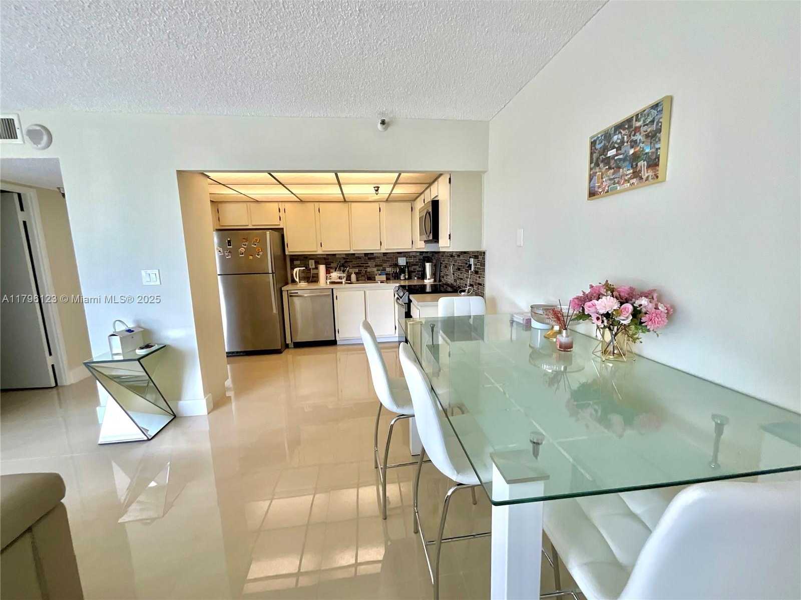 Small Image of 290 174TH ST #515, Sunny Isles Beach Number 10