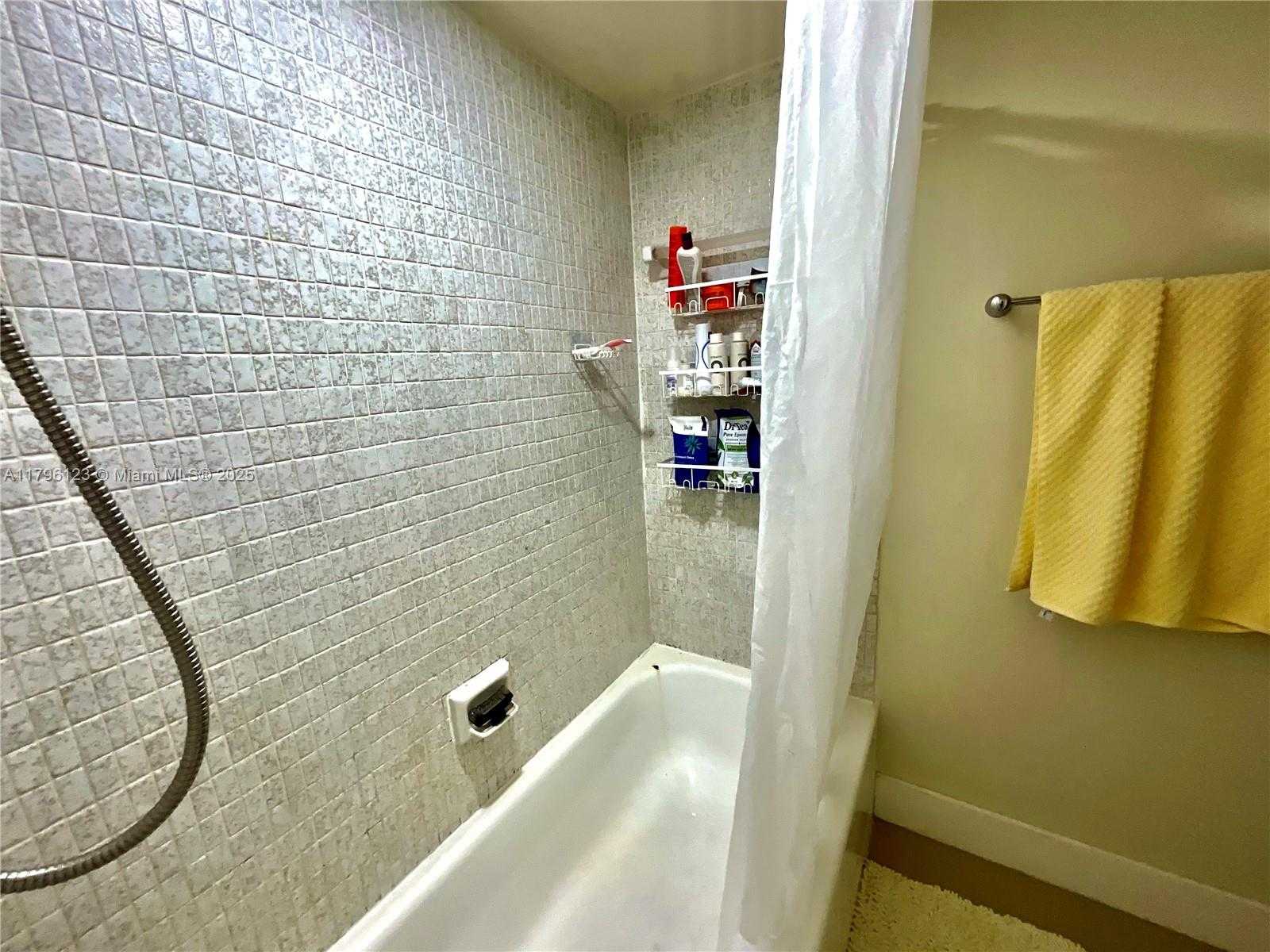 Small Image of 290 174TH ST #515, Sunny Isles Beach Number 16