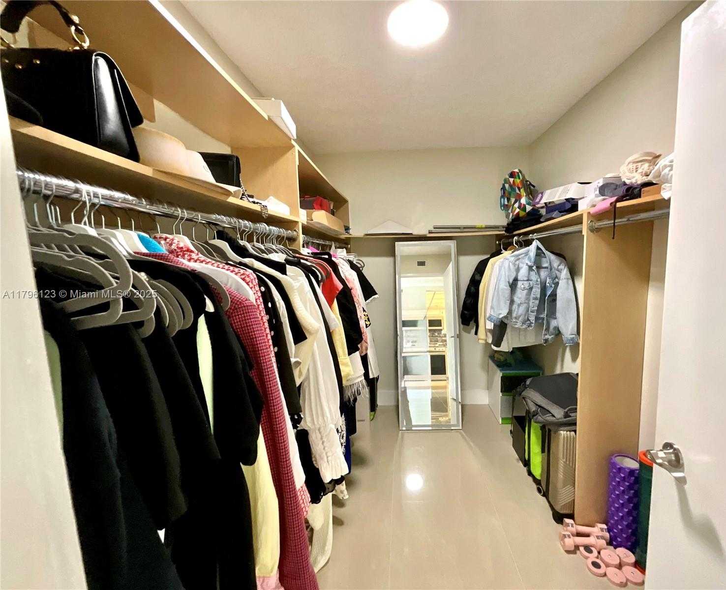 Small Image of 290 174TH ST #515, Sunny Isles Beach Number 17