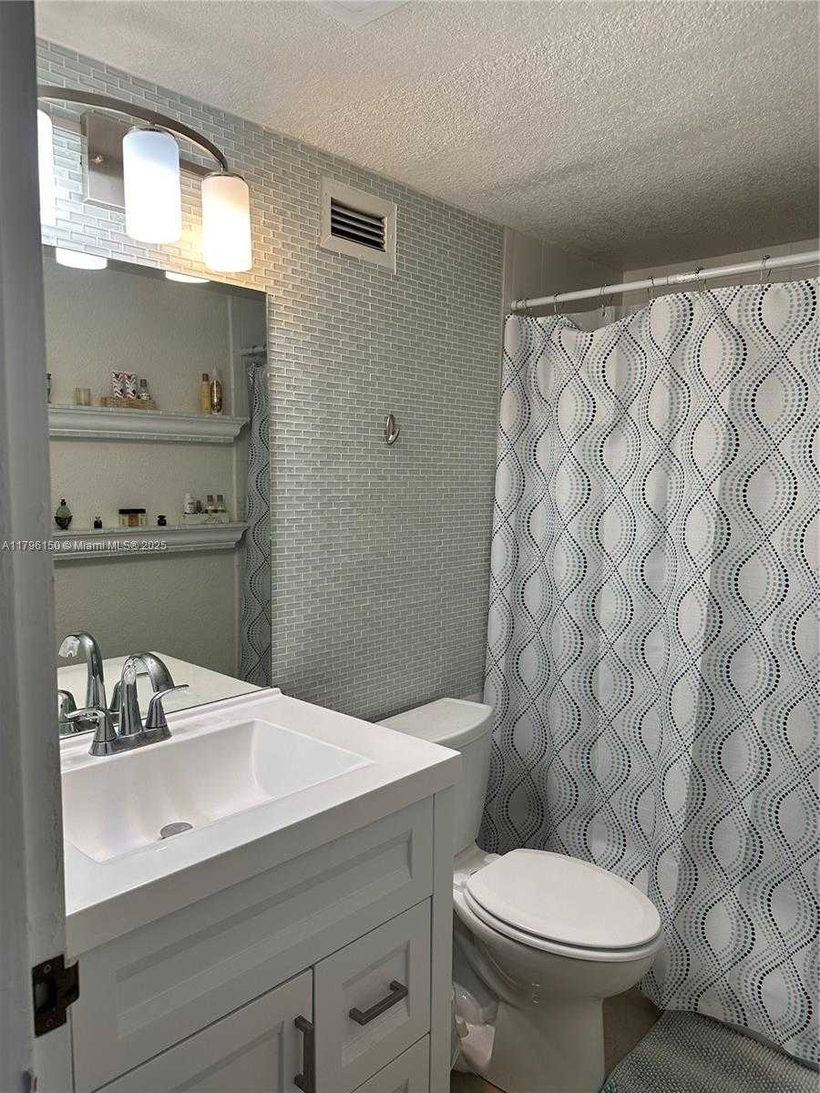 Small Image of 2501 SOUTH OCEAN DR #1228, Hollywood Number 19