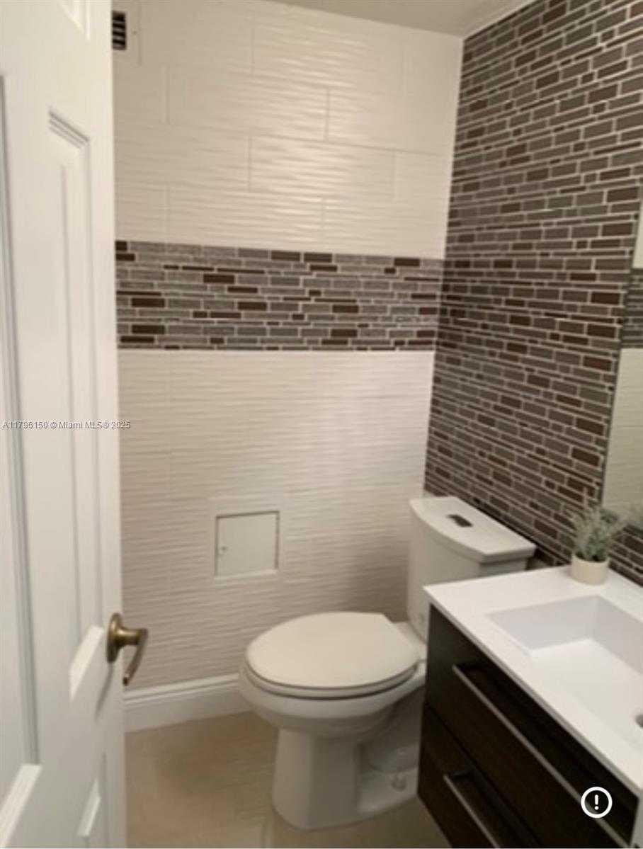 Small Image of 2501 SOUTH OCEAN DR #1228, Hollywood Number 5