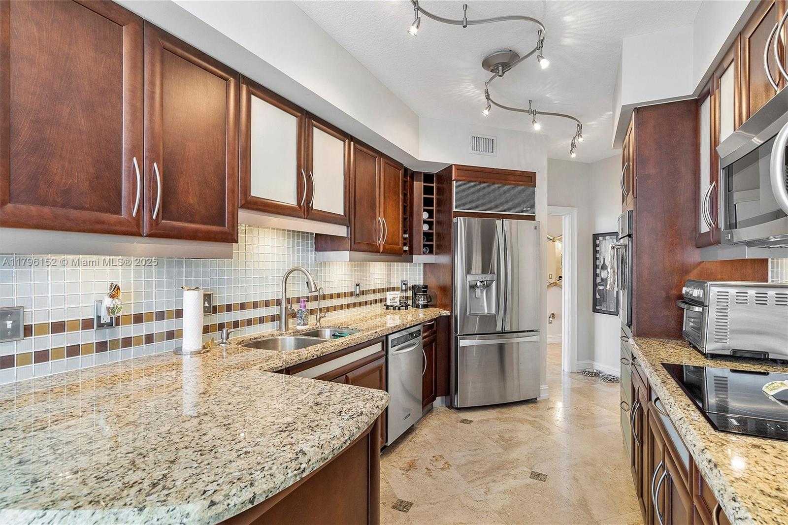Small Image of 6051 NORTH OCEAN DR #1102, Hollywood Number 13