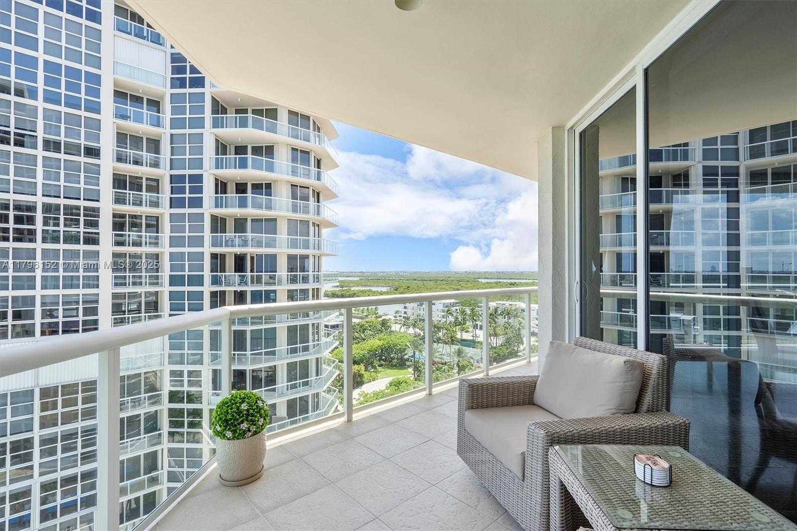 Small Image of 6051 NORTH OCEAN DR #1102, Hollywood Number 35