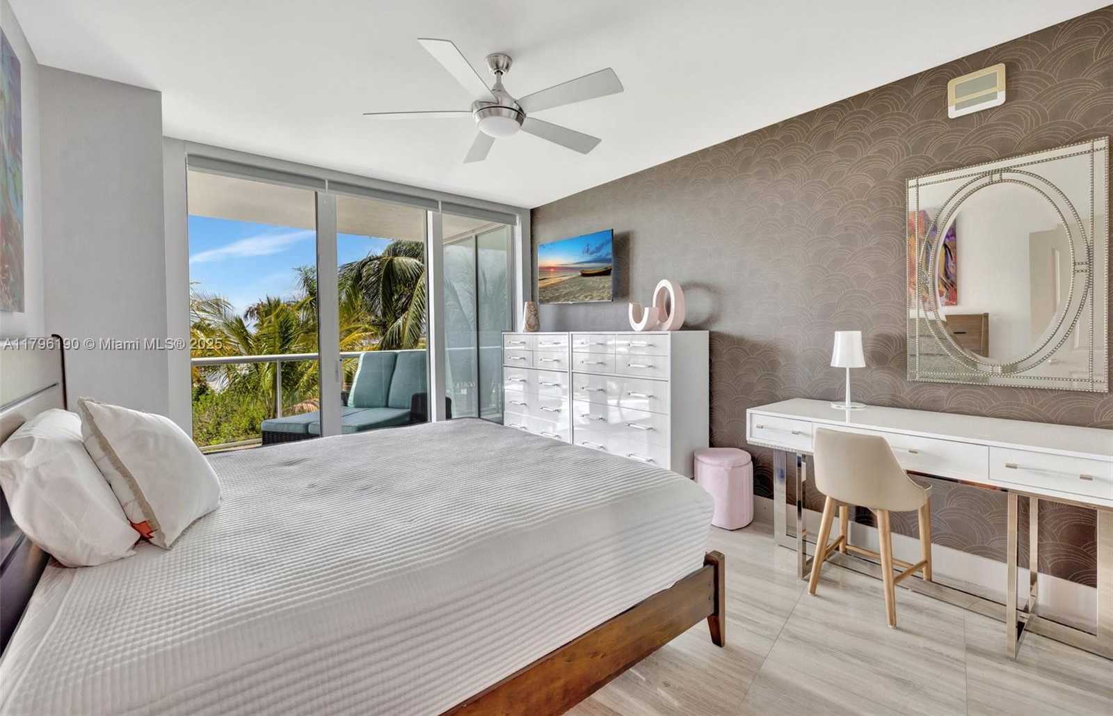 Small Image of 1 NORTH OCEAN BLVD #514, Pompano Beach Number 27