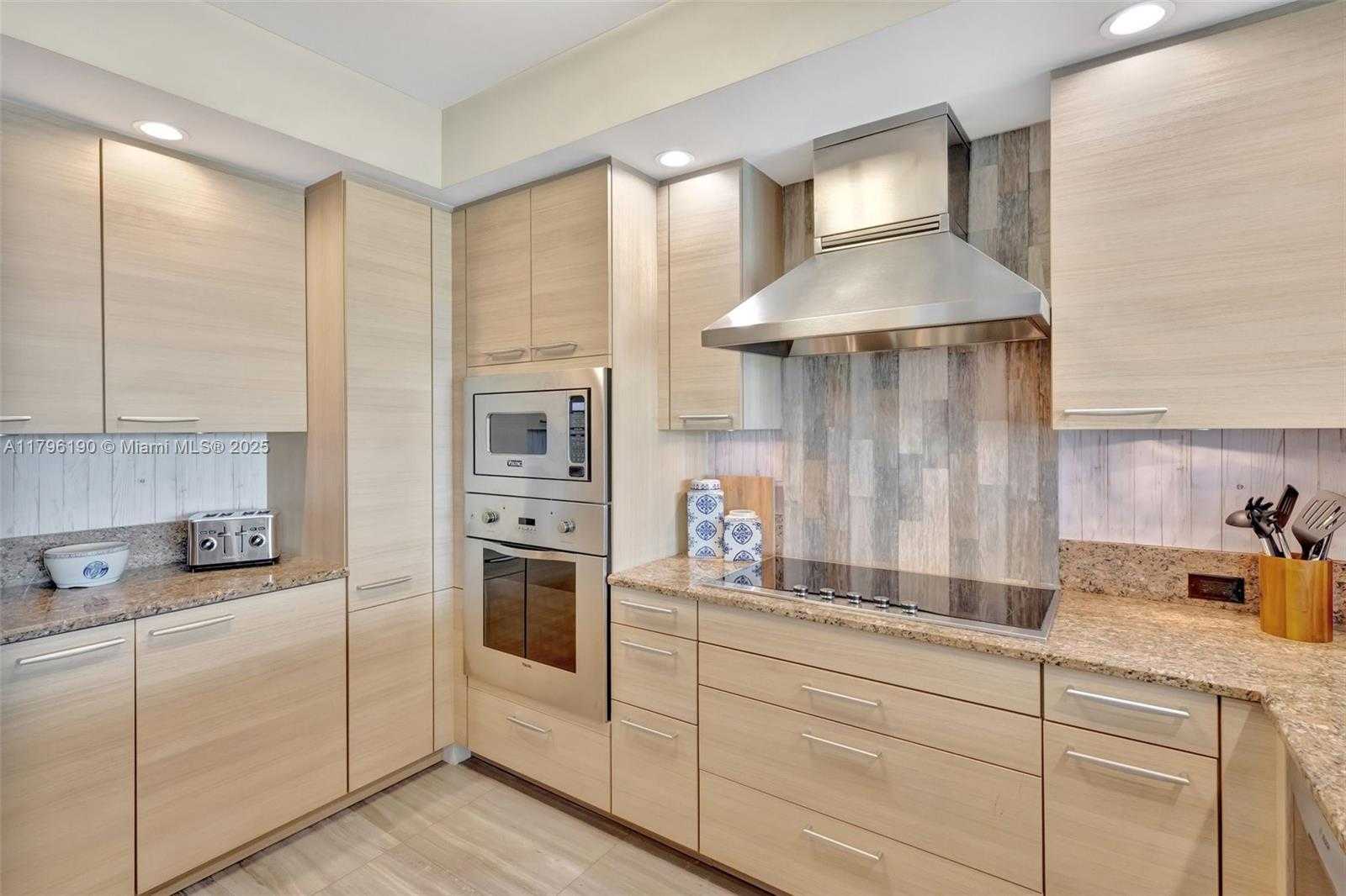 Small Image of 1 NORTH OCEAN BLVD #514, Pompano Beach Number 5