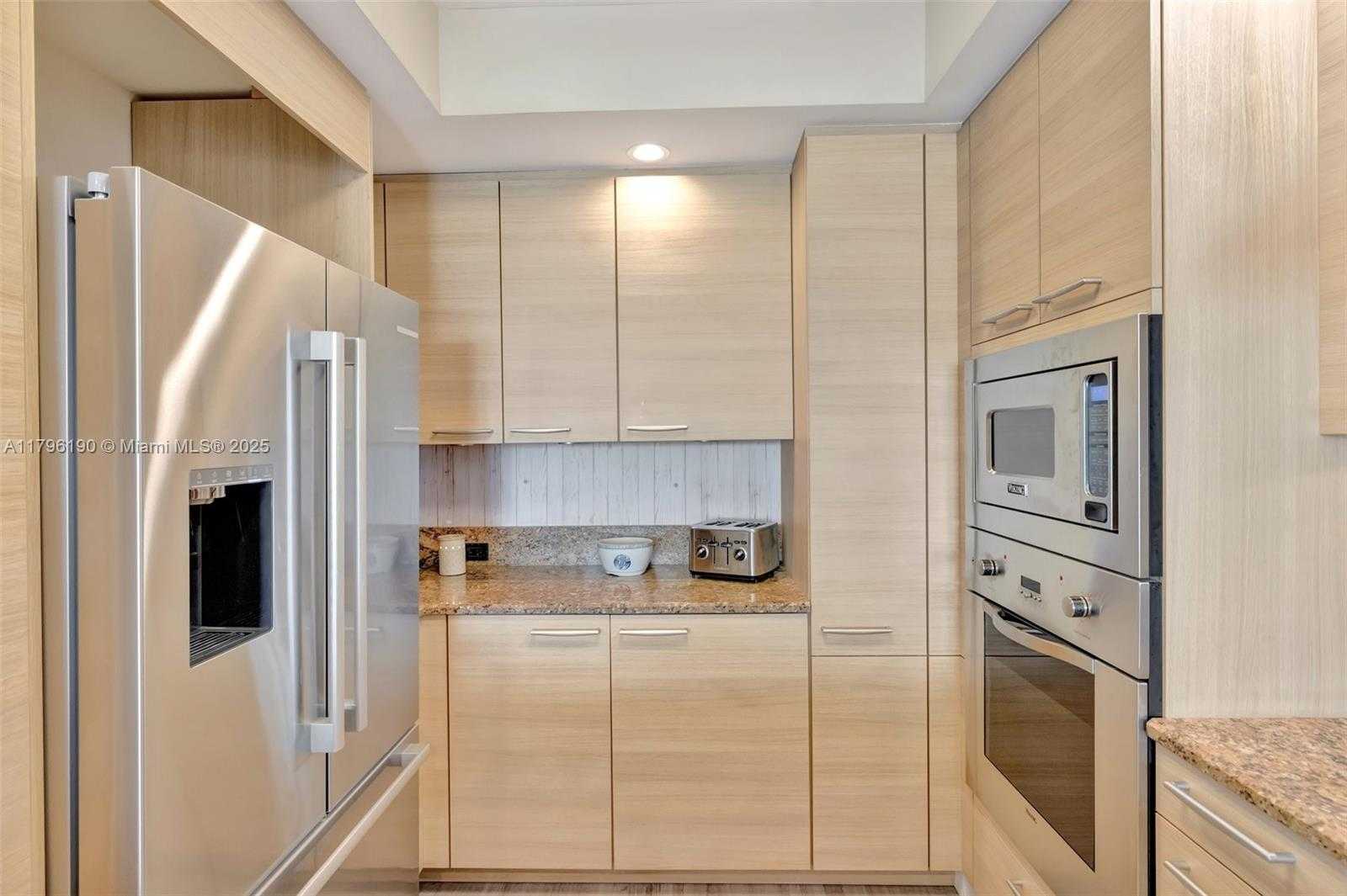 Small Image of 1 NORTH OCEAN BLVD #514, Pompano Beach Number 6