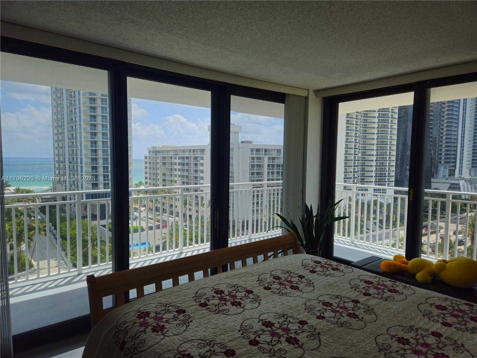 Small Image of 210 174TH ST #1101, Sunny Isles Beach Number 5