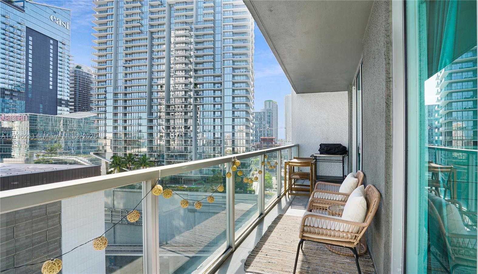 Small Image of 55 SOUTH EAST 6TH ST #1804, Miami Number 14