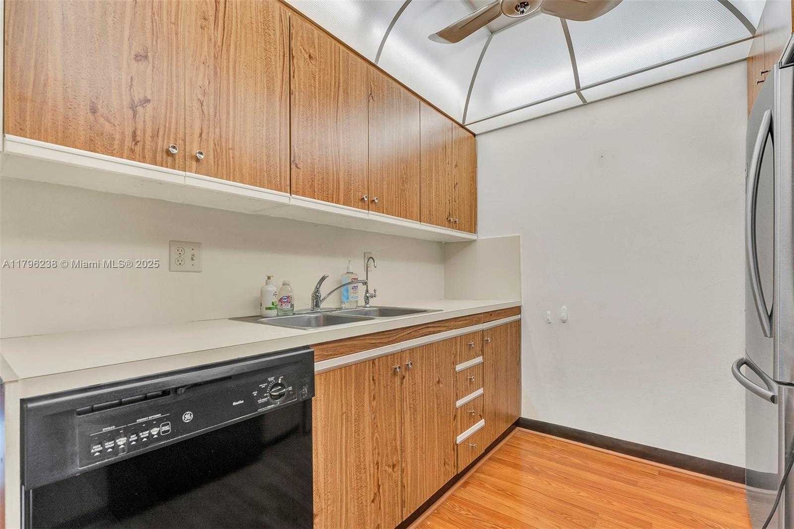 Small Image of 2301 LUCAYA LN #J4, Coconut Creek Number 12