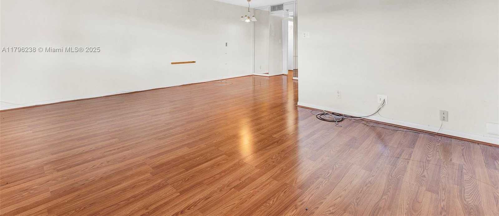 Small Image of 2301 LUCAYA LN #J4, Coconut Creek Number 16