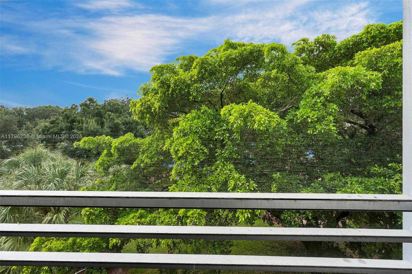 Small Image of 2301 LUCAYA LN #J4, Coconut Creek Number 26