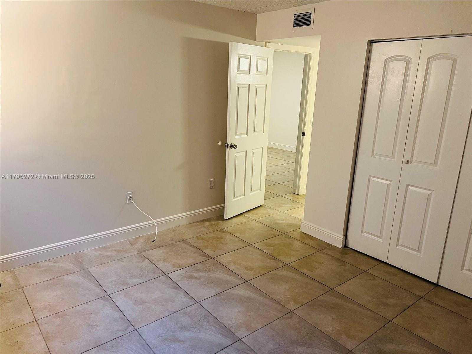 Small Image of 6115 NORTH WEST 186TH ST #202, Hialeah Number 15