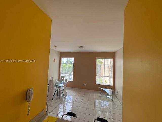 Small Image of 7400 WEST 20TH AVE #326, Hialeah Number 4