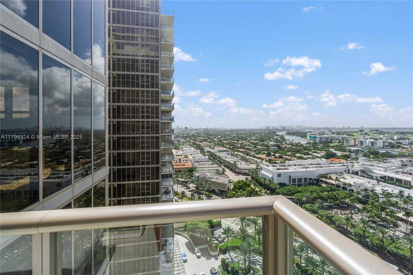Small Image of 9705 COLLINS AVE #1905N, Bal Harbour Number 6