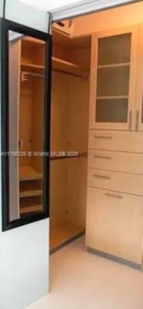 Small Image of 2000 NORTH BAYSHORE DR #617, Miami Number 17