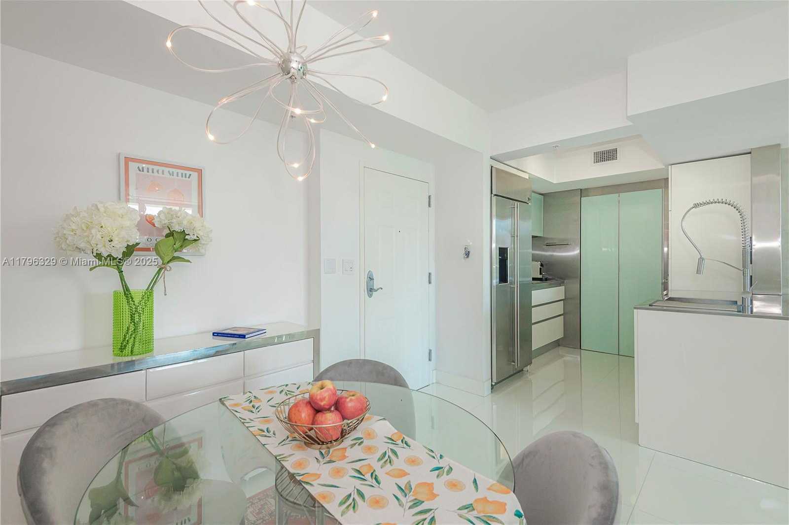 Small Image of 2000 NORTH BAYSHORE DR #617, Miami Number 35
