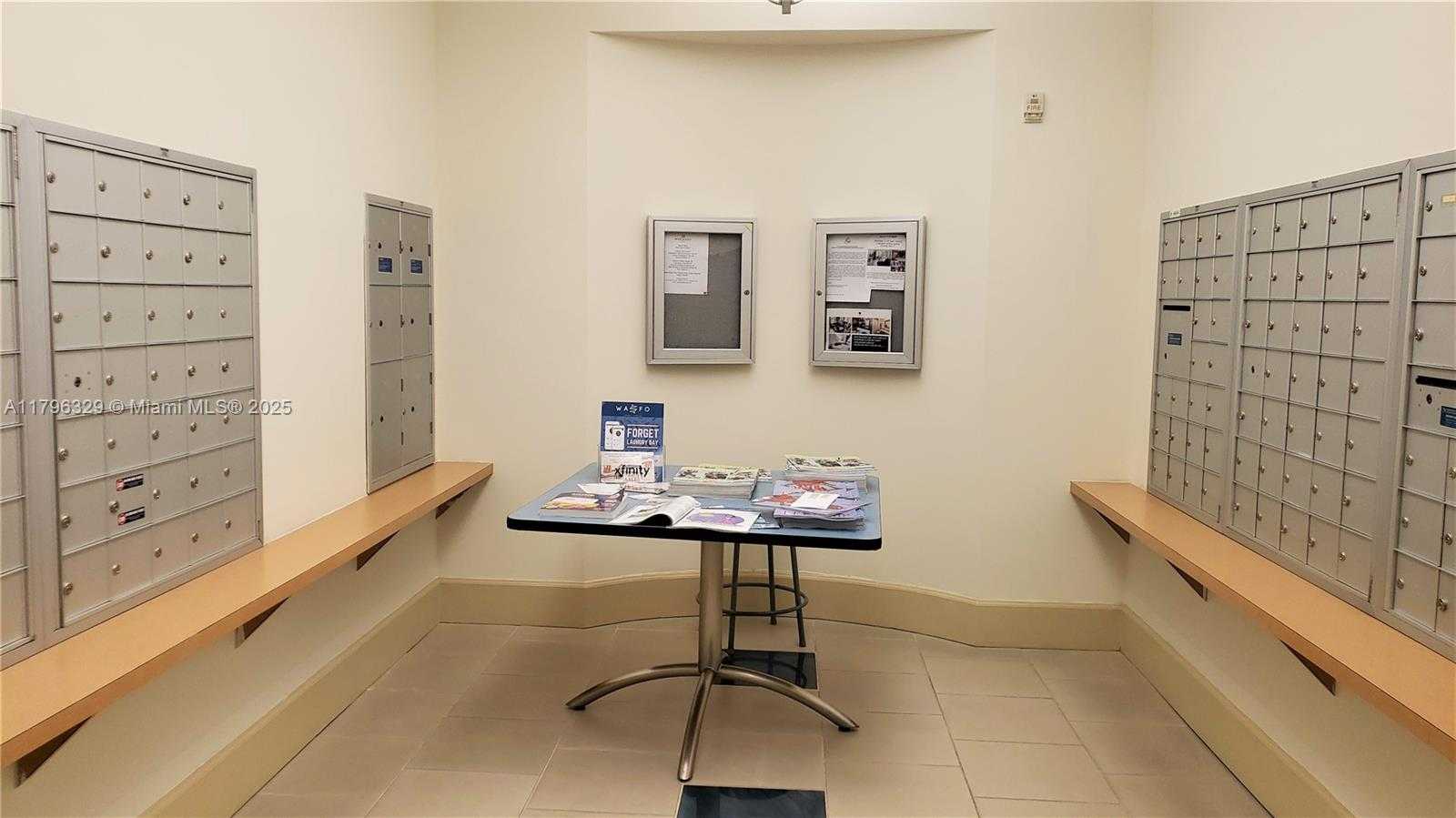 Small Image of 2000 NORTH BAYSHORE DR #617, Miami Number 58