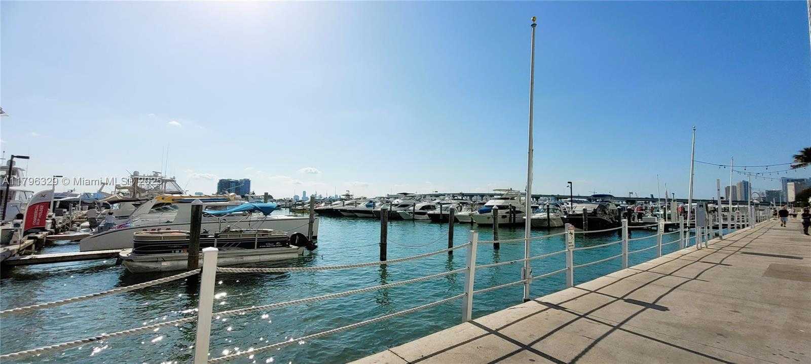 Small Image of 2000 NORTH BAYSHORE DR #617, Miami Number 74