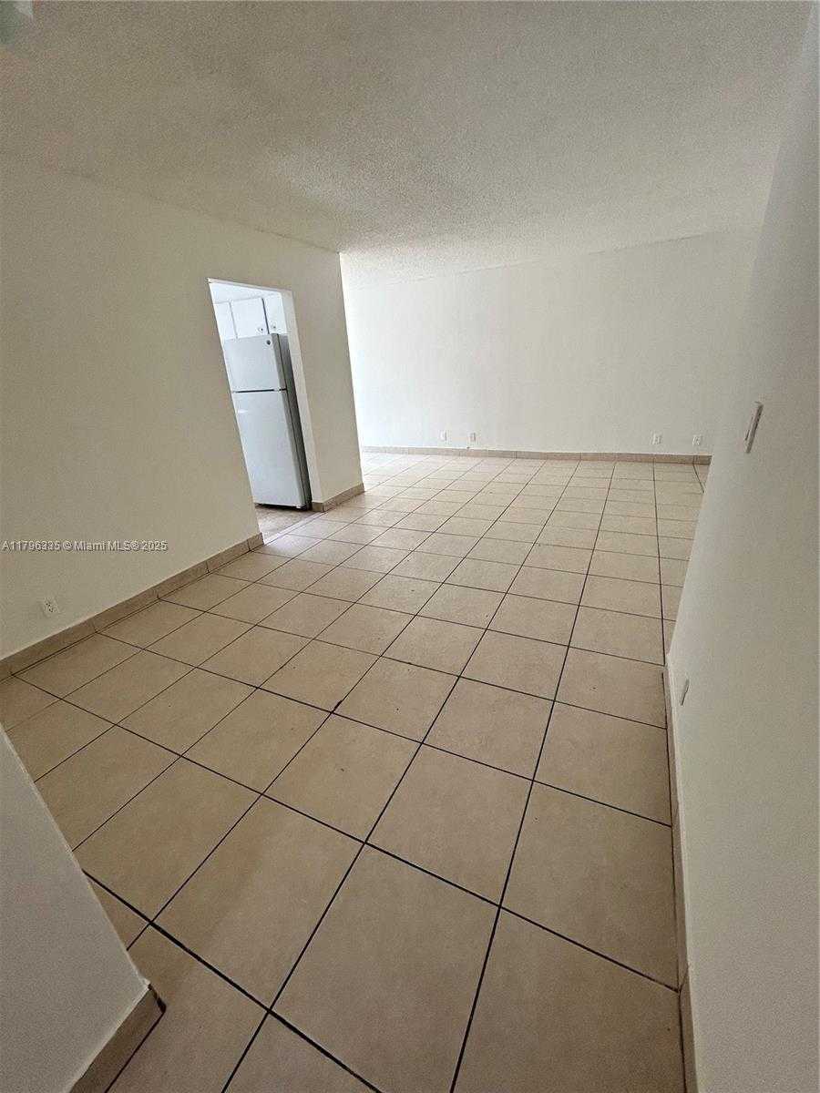Small Image of 17021 NORTH BAY RD #329, Sunny Isles Beach Number 13