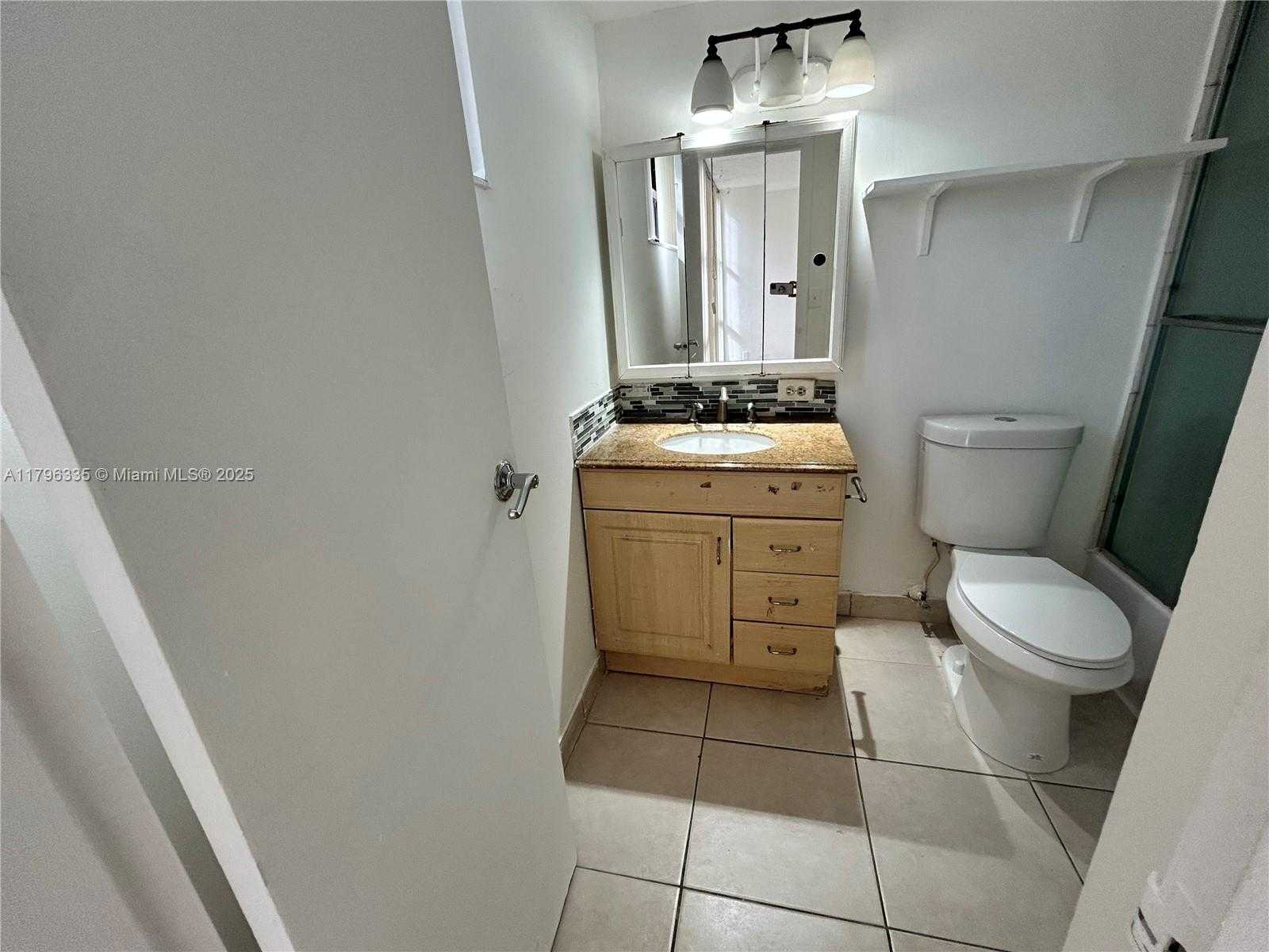 Small Image of 17021 NORTH BAY RD #329, Sunny Isles Beach Number 17