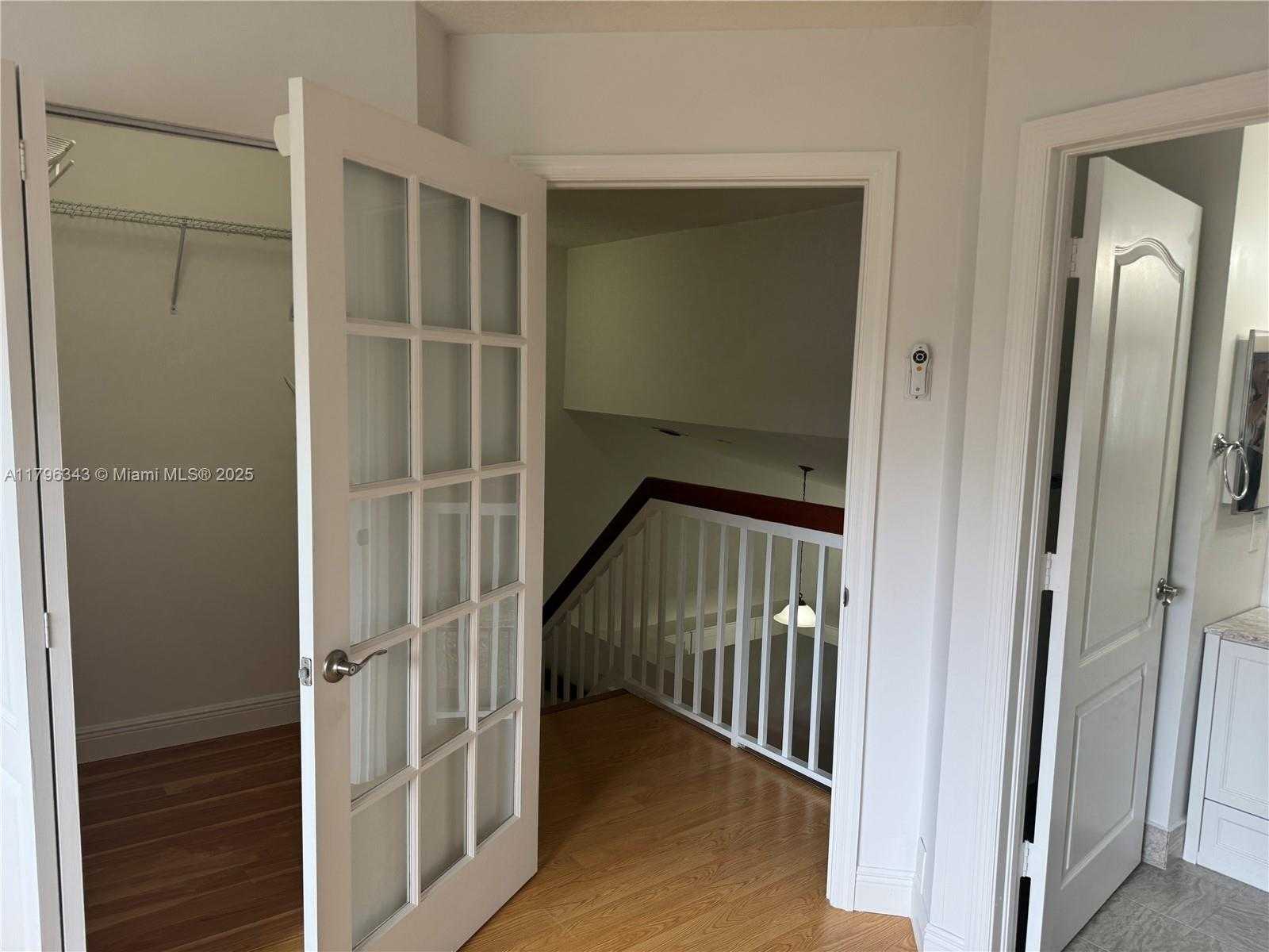 Small Image of 13910 SOUTH WEST 91ST TER #13910, Miami Number 20