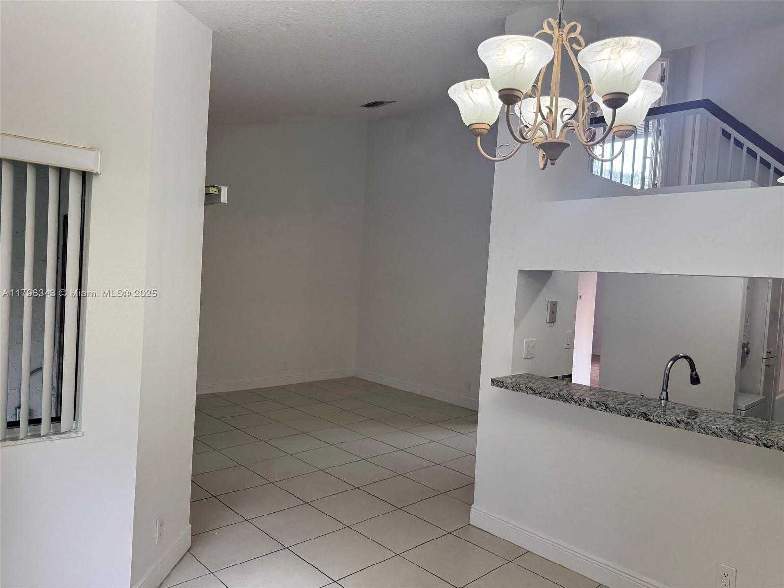 Small Image of 13910 SOUTH WEST 91ST TER #13910, Miami Number 23